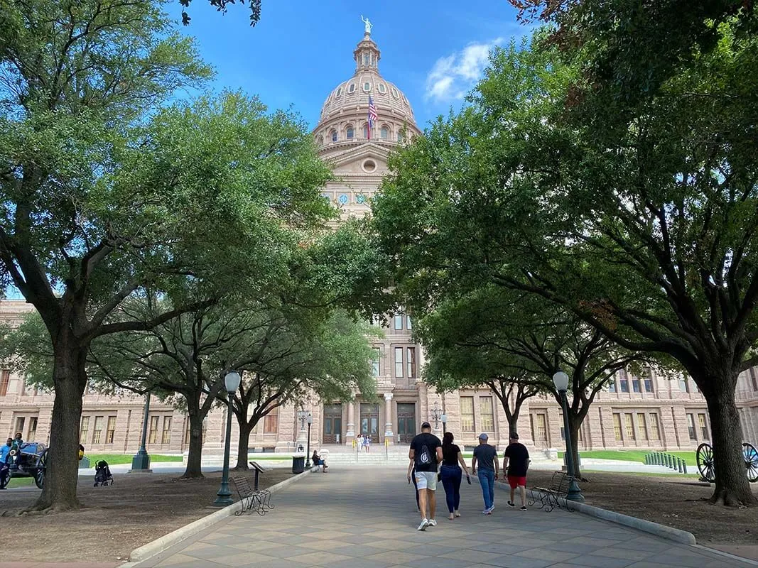 Neighborhood - South Congress | Bay Management Group Texas