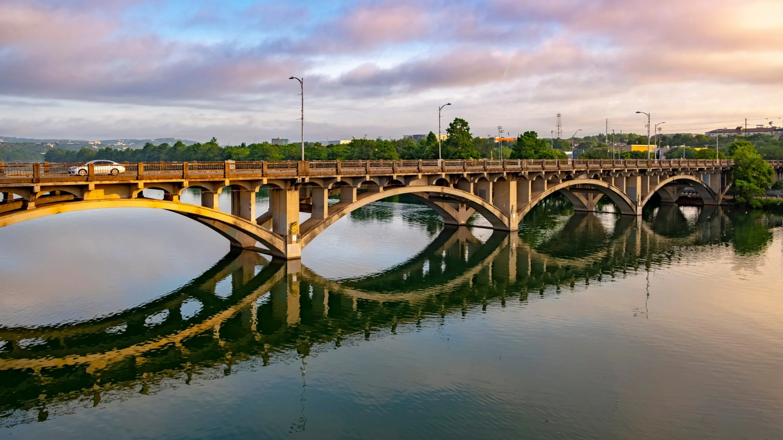 4K Image: Austin, Texas at Dawn from Pfluger Pedestrian Bridge, Cityscape in the Morning Light | Bay Management Group Te